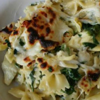 Artichoke Spinach Cheesy Baked Pasta