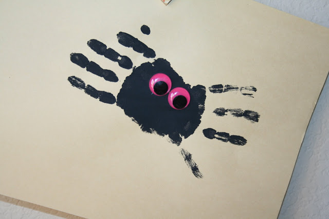 Halloween party crafts for kids