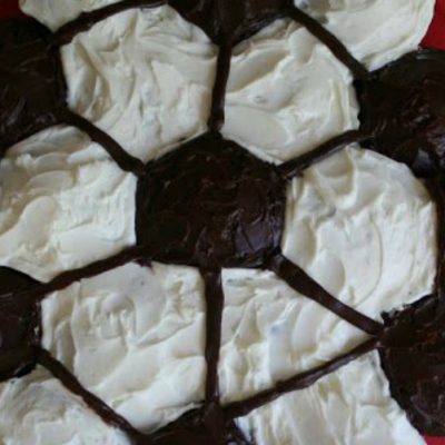 Soccer Cupcake Cake Tutorial