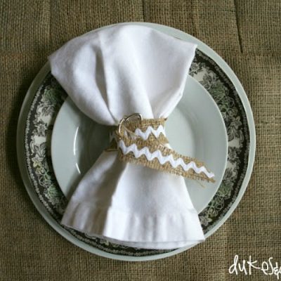 DIY Seamed Burlap Tablecloth
