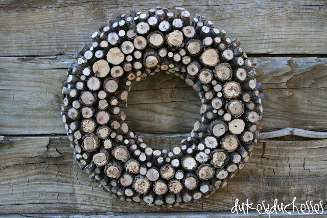 log wreath-branch wreath