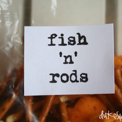A Fishing Playdate Party Snack with Goldfish Puffs