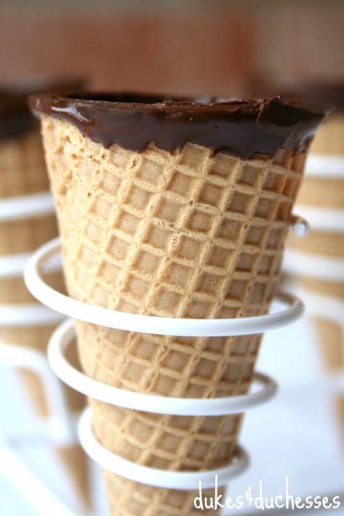 chocolate dipped cones