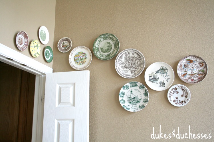 plate wall in dining room