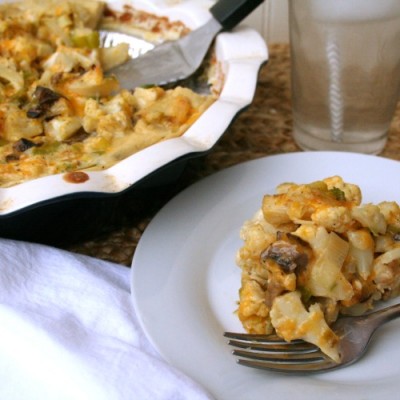 Cheesy Cauliflower Leek Quiche