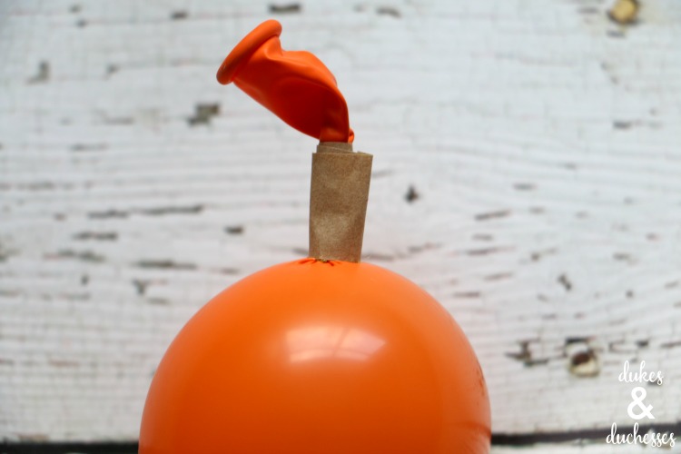 balloon pumpkin stem