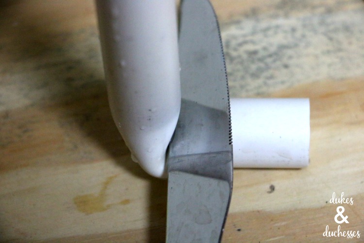 using knife to bend hot pvc pipe