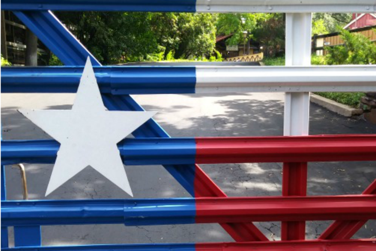 texas flag at six flags