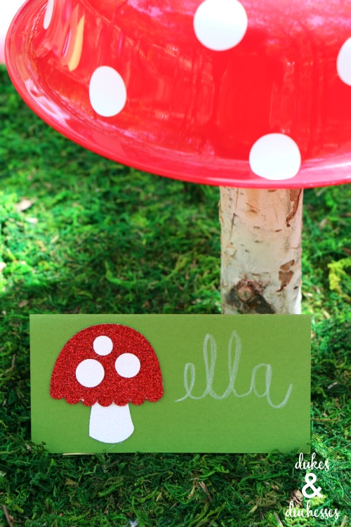 toadstool party place cards