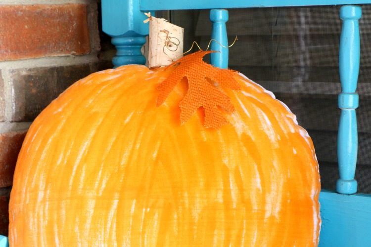 DIY pumpkin pillow