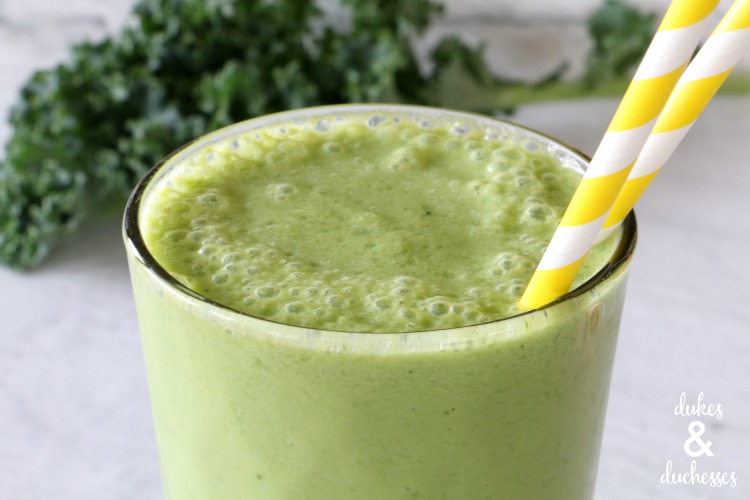 Creamy smoothie with cauliflower rice