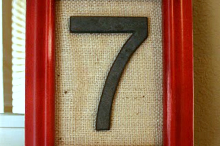 Number seven wall art