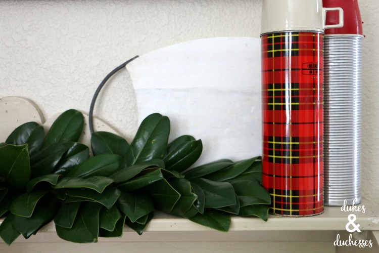 DIY magnolia leaf garland